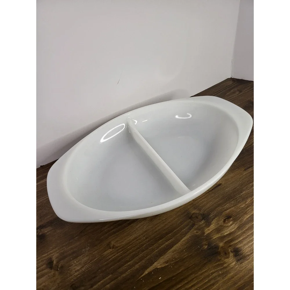 Vintage Pyrex White Milk Glass Divided Serving Dish 1063 1.5 QT Oval Casserole